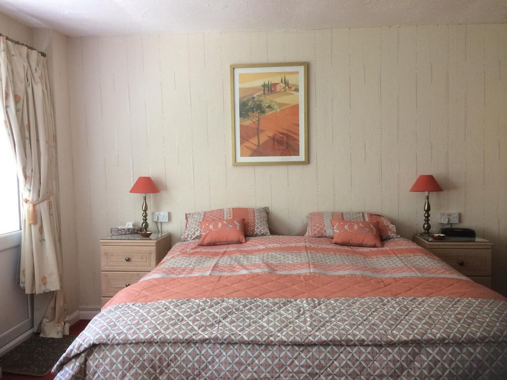 Rhiwiau Guesthouse Llanfairfechan Bagian luar foto